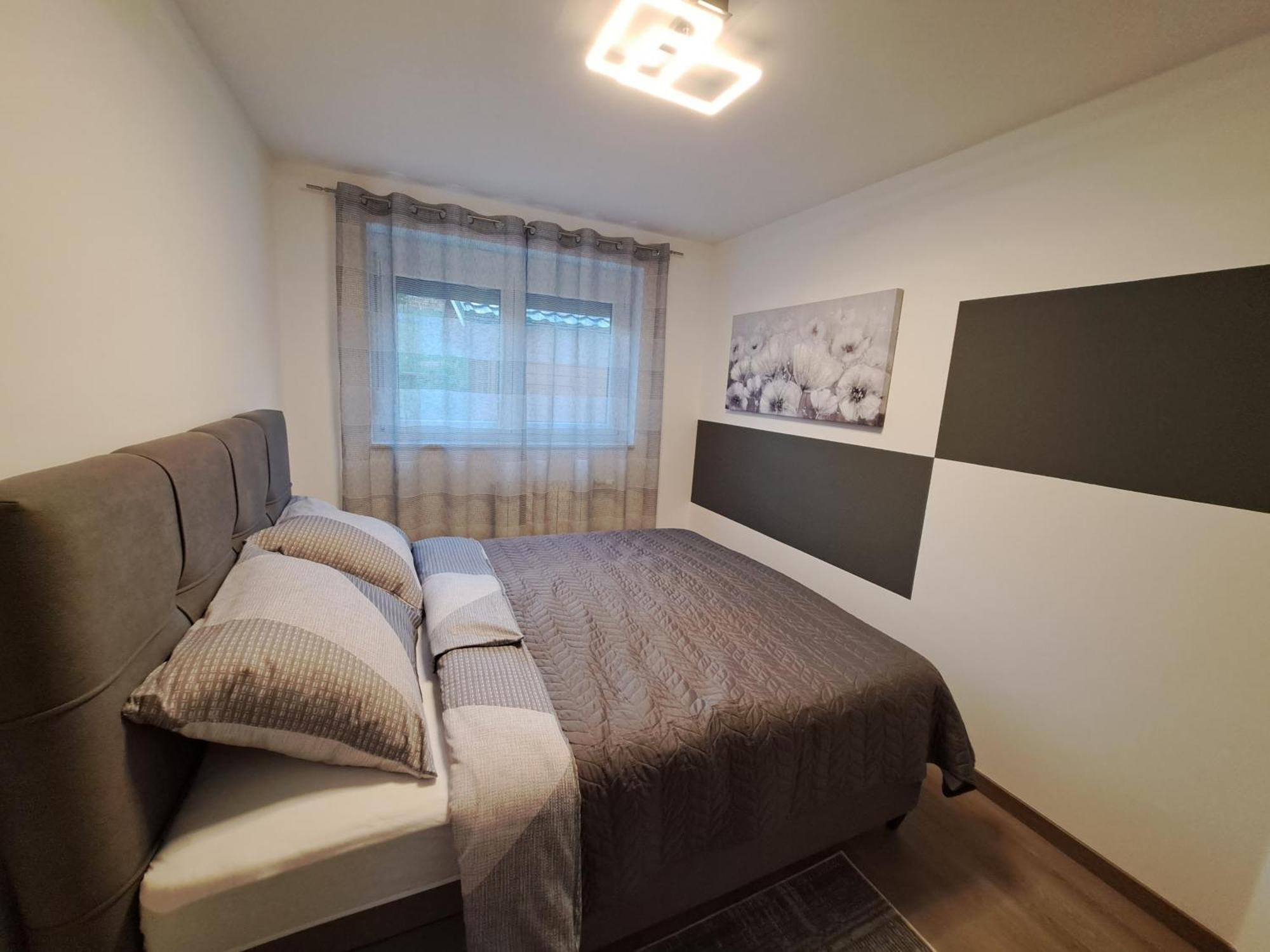 Apartmani Ana&Vesna คาร์โลวัตส์ ภายนอก รูปภาพ
